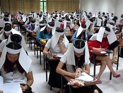 Kumpulan Cara Kocak Guru Agar Muridnya Tidak Mencontek