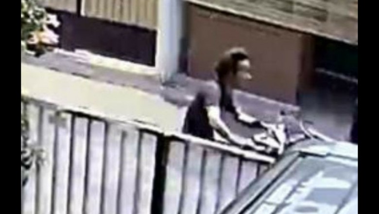 Pelaku Teror Air Keras ke 6 Siswi di Kembangan Tertangkap CCTV Pelaku Teror Air Keras ke 6 Siswi di Kembangan Tertangkap CCTV