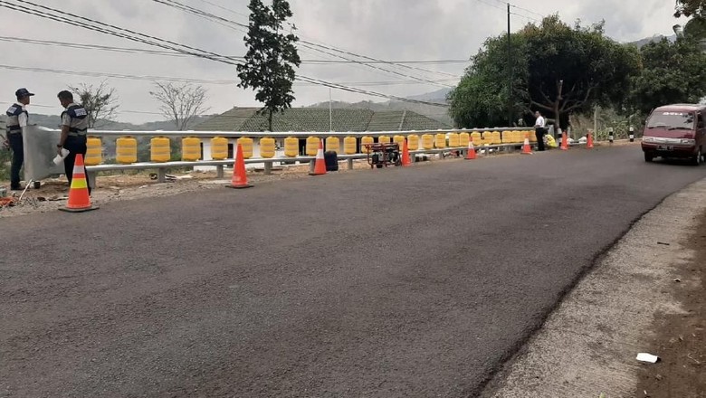 Roller Barrier terpasang Foto: Istimewa Roller Barrier terpasang Foto: Istimewa