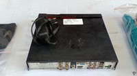 Foto: Salah satu barang bukti yang disita yakni decoder CCTV. Penampakan pelaku terekam jeals di CCT di lokasi terakhir di Kembangan, Jakbar. (Samsuduha/detikcom)