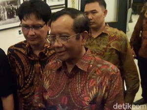 Soal Ahok Calon Bos BUMN, Ini Kata Mahfud Md