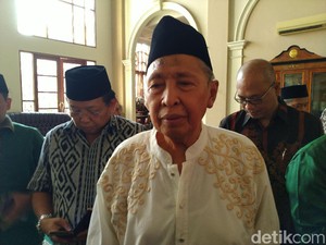 Wapres ke-9 RI Hamzah Haz Dirawat di RSPAD
