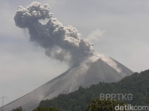 BPPTKG Ungkap Kronologi Letusan Gunung Merapi Hari Ini
