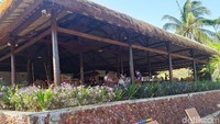 Suasana restoran Tanjung Lesung Beach Hotel yang dulu rusak diterjang tsunami. 