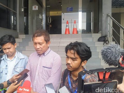 Tetangga Novel Baswedan, Yasri Yudha melaporkan Dewi Tanjung