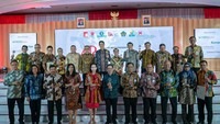 Annual Report Award merupakan perhelatan yang diselenggarakan sejak 2002 oleh Kementerian BUMN dan beberapa lembaga lainnya seperti OJK, BI hingga BEI. Setelah vakum di tahun sebelumnya, ARA kembali digelar dengan tema Keakuratan Informasi Untuk Kinerja Perusahaan Secara Berkelanjutan dengan Memenangkan Dukungan Stakeholders. Istimewa/PLN.