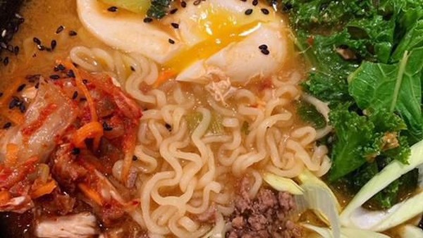 12 Racikan Ramyun Ini Bakal Bikin Hari Senin Tambah Semangat
