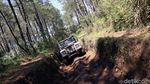 Wow Seru! Menerobos Jalur Offroad Cikole