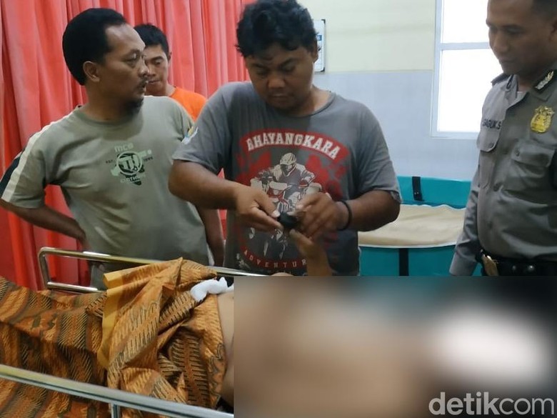 Kram Perut, Pekerja Proyek Normalisasi Sungai Blitar Ditemukan Tewas Kram Perut, Pekerja Proyek Normalisasi Sungai Blitar Ditemukan Tewas