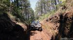 Wow Seru! Menerobos Jalur Offroad Cikole