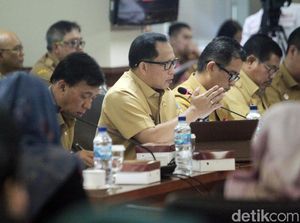 Mendagri Minta Ada Kajian soal Daerah Siap-Tak Siap Pilkada Langsung