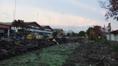 Ini Potret Saluran Air yang Jadi Alasan Penggusuran di Sunter