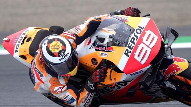 Jorge Lorenzo dan Helm Chupa Chups Ikoniknya