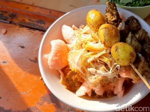 Sarapan Bubur Ayam, Lebih Penting Pastikan Ini Dibanding Diaduk Vs Tidak
