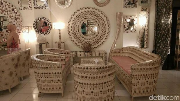 Istana Kerang Cirebon: Tak Diminati Lokal, Berjaya di Internasional