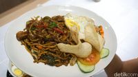 Melayoe Finest: Lezatnya Mie Goreng Mamak dan Laksa Bihun Melayu
