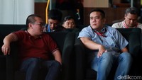Pemeriksaan terhadap Yamitema kali ini merupakan penjadwalan ulang setelah sebelumnya tidak hadir dalam pemanggilan KPK pada Senin (11/11) kemarin. Saat itu Yamitema tidak hadir karena belum menerima surat panggilan dari KPK.