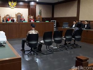 Eks Bupati Talaud Dituntut 7 Tahun Penjara