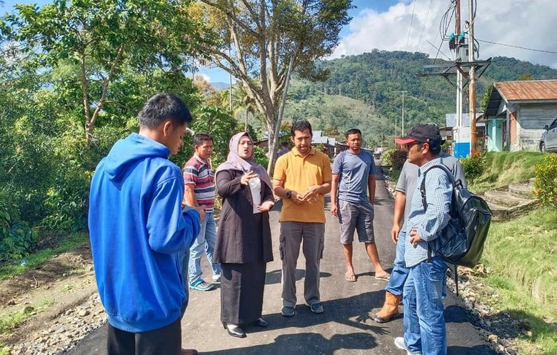 Jalan di Aceh Tengah yang Viral Hancur Digaruk Diperbaiki Jalan di Aceh Tengah yang Viral Hancur Digaruk Diperbaiki