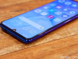 Vivo S1 Pro, Usung 4 Kamera Belakang Berdesain Belah Ketupat