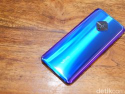Vivo S1 Pro, Usung 4 Kamera Belakang Berdesain Belah Ketupat