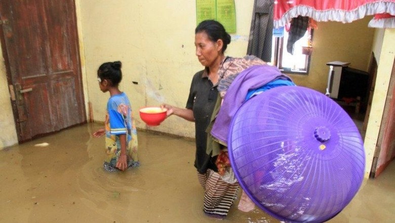 Banjir Rendam 5 Kecamatan di Aceh Barat Banjir Rendam 5 Kecamatan di Aceh Barat