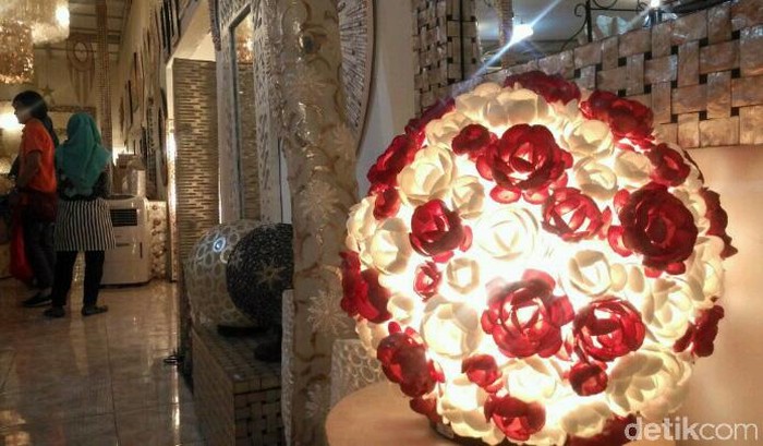 Keren! Kerajinan Limbah Kulit Kerang dari Cirebon Go