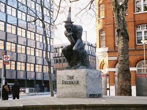 Kisruh Patung Rp 18,2 M Banksy yang Hilang Tiba-tiba Dilelang di London