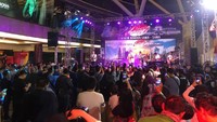 Kemeriahan Sebangsa Festival tak berhenti di hari pertama. Di hari kedua berbagai kegiatan siap menghibur warga Bandung, mulai dari kompetisi PUBG, Zumba Party, dan K-Pop Dance yang diikuti oleh masyarakat kota Bandung dan sekitarnya. Istimewa/Dok. Toyota.