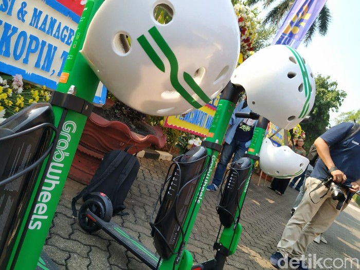 Bisa Antar Ke Rumah Skuter Listrik Grabwheels Tawarkan Sewa 30 Hari