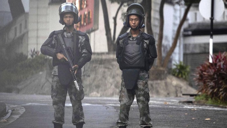 China Sempat Kerahkan Tentaranya di Jalanan Hong Kong, Ini Alasannya China Sempat Kerahkan Tentaranya di Jalanan Hong Kong, Ini Alasannya