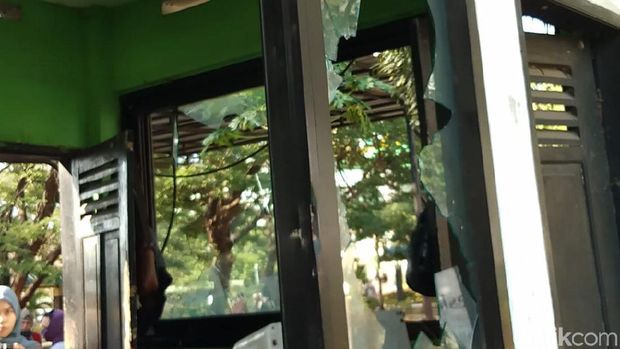 Sekret Mapala UMI Makassar Dirusak, Penyerang Bakar Papan Panjat Dinding