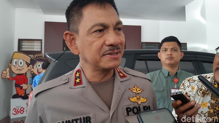 Kapolda Sulsel Irjen Mas Guntur Laupe