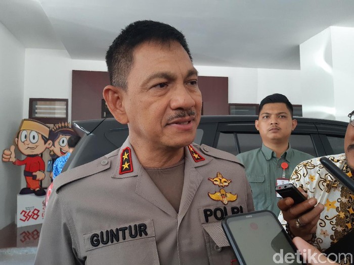 Kapolda Sulsel Irjen Mas Guntur Laupe