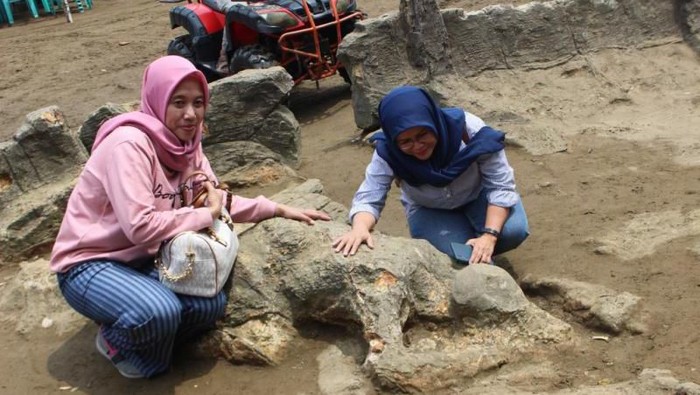 Batu Malin Kundang