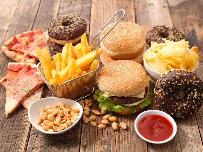 640211994 assorted junk food