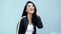 Bella sebelumnya dibully netizen karena lagu Ikan Asin miliknya. Pool/Palevi S/detikFoto.
