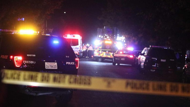 Penembakan Brutal Saat Acara Nobar di California, 4 Orang Tewas Penembakan Brutal Saat Acara Nobar di California, 4 Orang Tewas