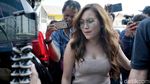 Ayu Ting Ting, Pilih Ivan Gunawan atau Robby Purba?