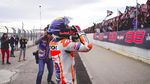 Pelukan Perpisahan Marquez-Lorenzo di Valencia