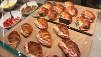 Ada beragam hidangan yang bisa dinikmati mulai dari menu sarapan hingga makan malam.Foto: Istimewa