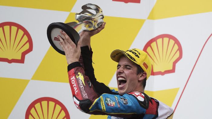 Alex Marquez ditunjuk Repsol Honda sebagai pengganti Jorge Lorenzo. (Foto: Mirco Lazzari gp/Getty Images) Alex Marquez ditunjuk Repsol Honda sebagai pengganti Jorge Lorenzo. (Foto: Mirco Lazzari gp/Getty Images)