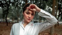 Beberapa seleb pun pernah menjadi modelnya, seperti Marshanda. Dok. Instagram/cecepreza_