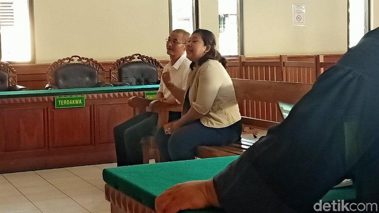 Liburan Tanpa Paspor dan Visa ke Bali, WN China Dihukum 8 Bulan Bui Liburan Tanpa Paspor dan Visa ke Bali, WN China Dihukum 8 Bulan Bui