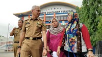 Dari pantauan detikcom, terlihat kelapa yang dikembalikan memang mayoritas sudah memiliki tunas. Namun tunas itu disebut tumbuh karena sudah lebih dari 2 bulan dari proses panen. Prosesnya panjang, ini sudah 2 bulanan kurang lebih. Tapi saat di Thailand tidak seperti ini, tunas kecil dan pulang lagi ke sini tunas sudah panjang, tegas Nasir.