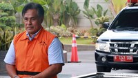 Hartoyo yang merupakan penyuap eks Kepala Balai Pelaksanaan Jalan Nasional (BPJN) XII Balikpapan menjalani pemeriksaan lanjutan di KPK, Jakarta, Selasa (19/11/2019).