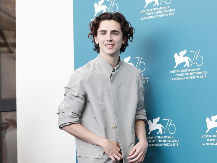 VENICE, ITALY - SEPTEMBER 02:  TimothÃ©e Chalamet attends The King red carpet during the 76th Venice Film Festival at Sala Grande on September 02, 2019 in Venice, Italy. (Photo by Vittorio Zunino Celotto/Getty Images)