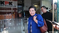 Pada kunjungan kali ini, Lili mengaku bertemu dengan tiga pimpinan KPK yakni Laode M Syarif, Alexander Marwata, dan Basaria Pandjaitan.