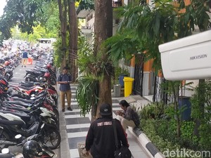 Pemkot Surabaya Maksimalkan CCTV Pantau Warga Tak Bermasker