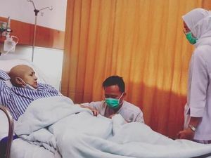 Nurut Dokter, Ria Irawan Sudah Tak Merokok dan Ngopi